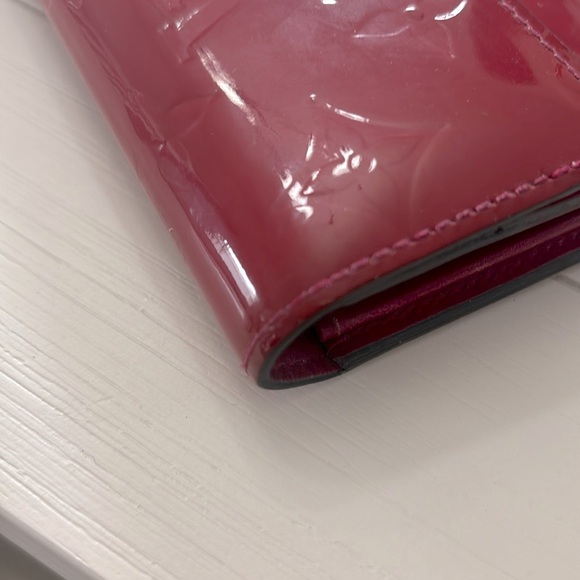 Louis Vuitton Monogram Vernis Porte Feuille Sarah Long Bifold Snap Wallet - Picture 9 of 17